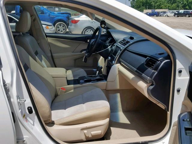 4T1BD1FK8CU039651 - 2012 TOYOTA CAMRY HYBR WHITE photo 5