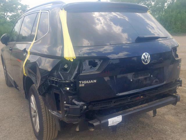 3VV2B7AXXJM075182 - 2018 VOLKSWAGEN TIGUAN SE BLACK photo 9