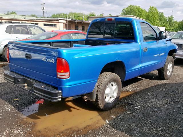 1B7GG26Y4XS235485 - 1999 DODGE DAKOTA BLUE photo 4