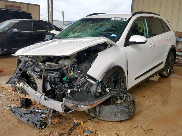 KNDCC3LC3H5064298 - 2017 KIA NIRO EX WHITE photo 2