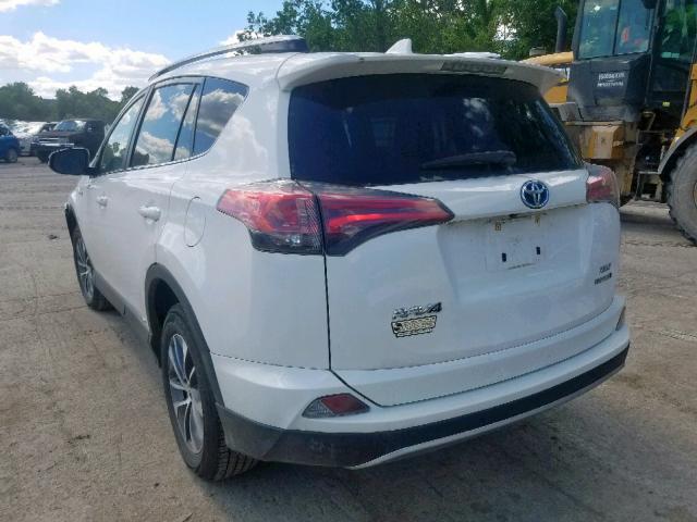 JTMRJREV4HD151778 - 2017 TOYOTA RAV4 HV LE WHITE photo 3