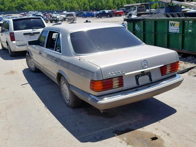 WDBCA3508HA327242 - 1987 MERCEDES-BENZ 420 SEL GOLD photo 3