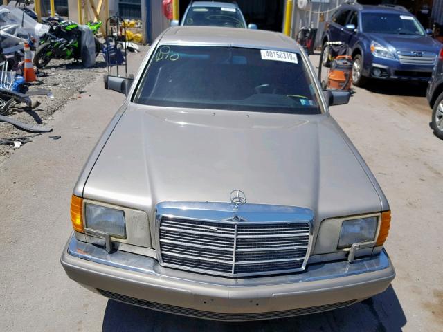 WDBCA3508HA327242 - 1987 MERCEDES-BENZ 420 SEL GOLD photo 9