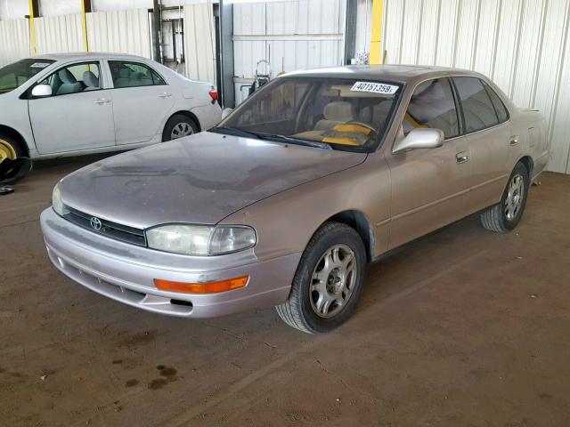 4T1GK13E3RU045280 - 1994 TOYOTA CAMRY XLE SILVER photo 2