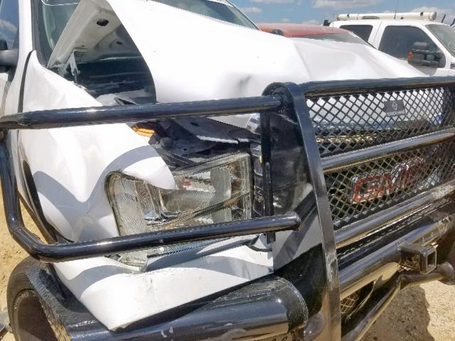 1GT111C80BF256888 - 2011 GMC SIERRA C25 WHITE photo 9