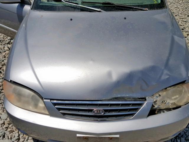 KNAFB121835262868 - 2003 KIA SPECTRA BA SILVER photo 7