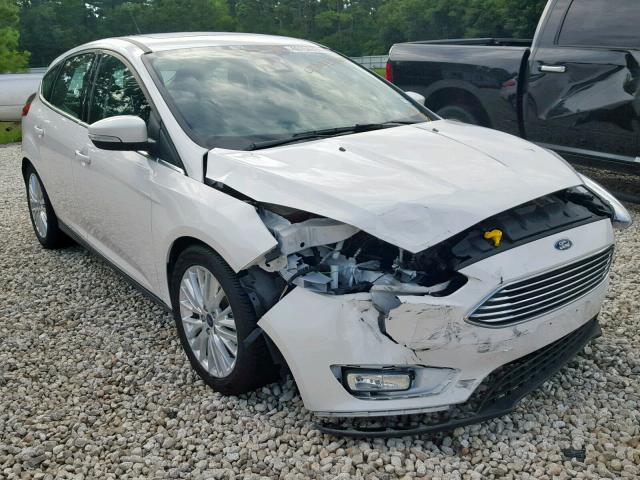 1FADP3N29JL216430 - 2018 FORD FOCUS TITA WHITE photo 1