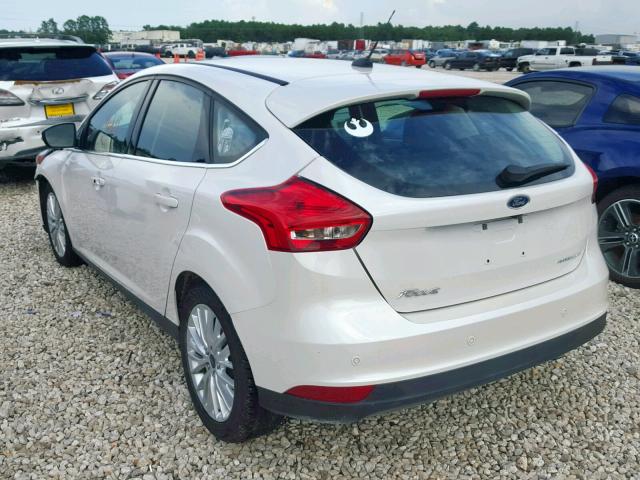 1FADP3N29JL216430 - 2018 FORD FOCUS TITA WHITE photo 3