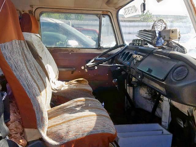 2272123983 - 1977 VOLKSWAGEN VANAGON WHITE photo 5