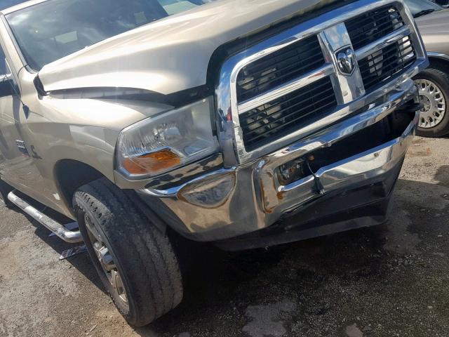 3D7UT2HL8BG542213 - 2011 DODGE RAM 2500 GOLD photo 9