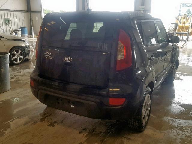 KNDJT2A50C7462829 - 2012 KIA SOUL BLACK photo 4