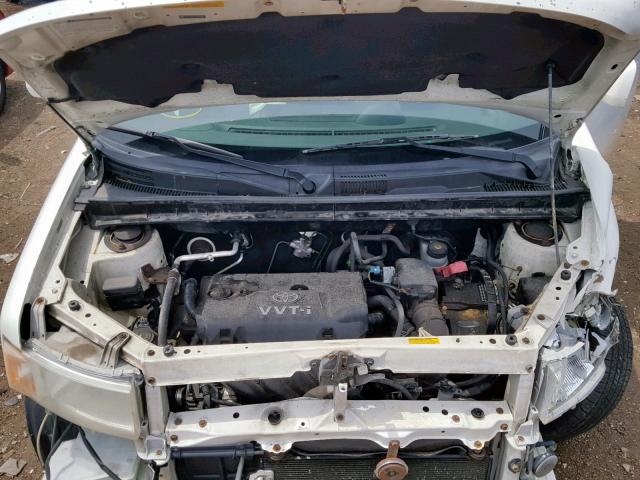 JTLKT324154000661 - 2005 TOYOTA SCION XB 白色 照片 7