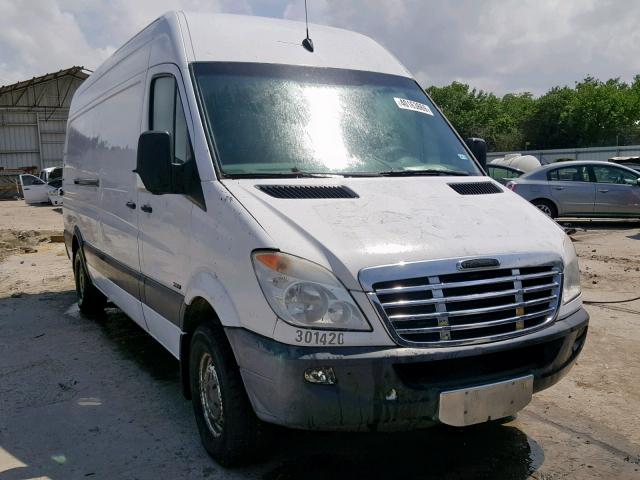 WDYPE845185280860 - 2008 FREIGHTLINER SPRINTER 2 WHITE photo 1