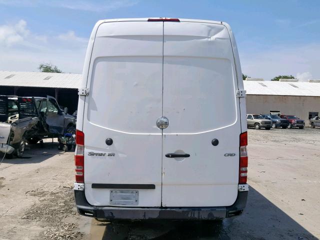 WDYPE845185280860 - 2008 FREIGHTLINER SPRINTER 2 WHITE photo 9