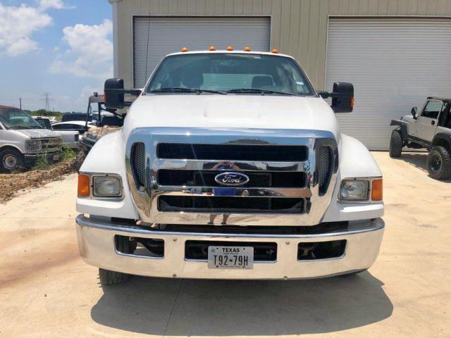 3FRNX6HP1FV643918 - 2015 FORD F650 SUPER WHITE photo 8