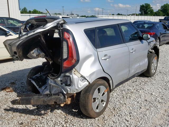 KNDJN2A22E7700764 - 2014 KIA SOUL SILVER photo 4