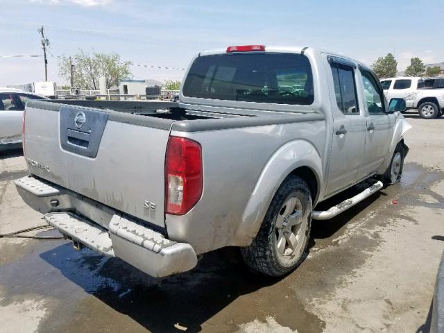 1N6AD07UX9C428152 - 2009 NISSAN FRONTIER C SILVER photo 4