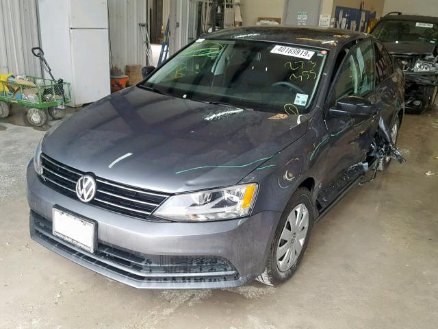 3VW2K7AJXFM273355 - 2015 VOLKSWAGEN JETTA BASE GRAY photo 2