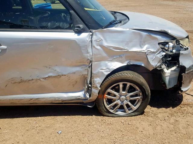 JTLZE4FE2A1107263 - 2010 TOYOTA SCION XB 银色 照片 9
