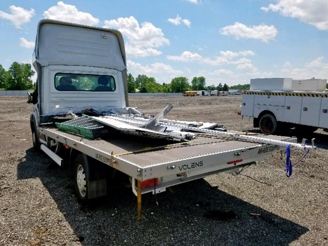 3C7WRVGG6JE140629 - 2018 RAM PROMASTER 白色 照片 3