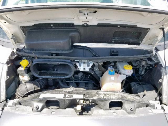 3C7WRVGG6JE140629 - 2018 RAM PROMASTER 白色 照片 7