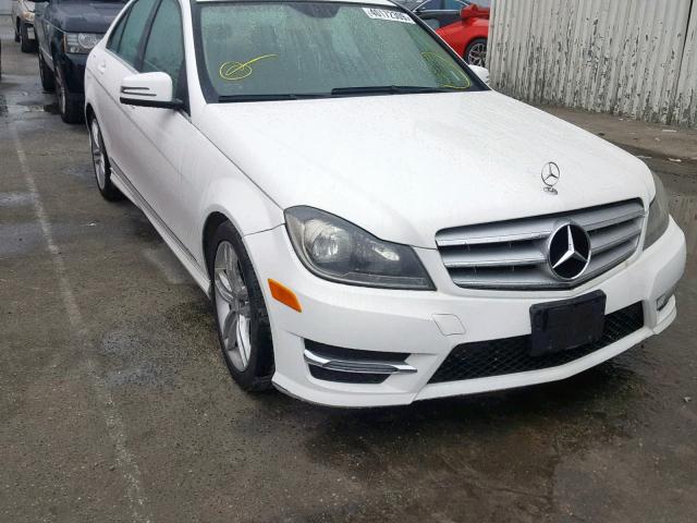 WDDGF4HB0DR270508 - 2013 MERCEDES-BENZ C 250 WHITE photo 1