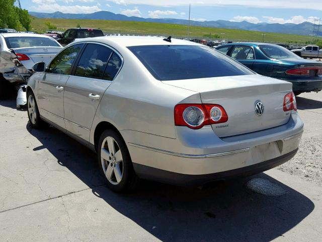 WVWJK93C69P054965 - 2009 VOLKSWAGEN PASSAT TUR SILVER photo 3