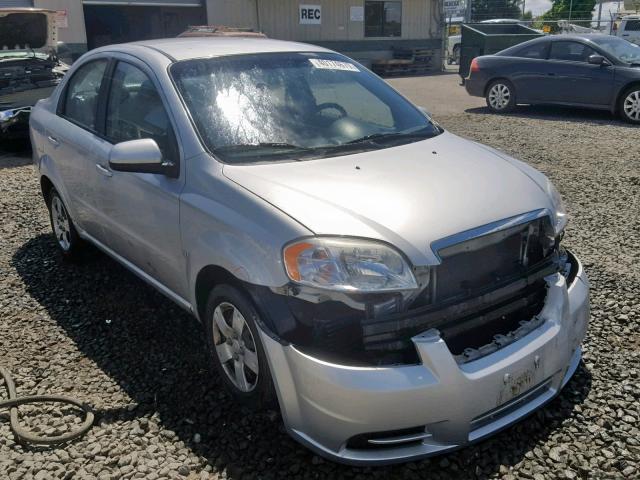 KL1TD56E49B327723 - 2009 CHEVROLET AVEO LS SILVER photo 1