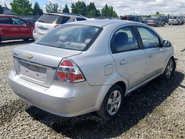 KL1TD56E49B327723 - 2009 CHEVROLET AVEO LS SILVER photo 4