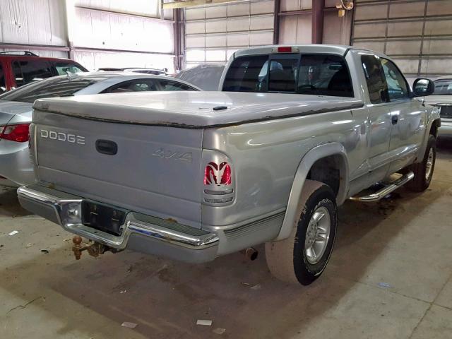 1B7GG22Y5WS669502 - 1998 DODGE DAKOTA SILVER photo 4