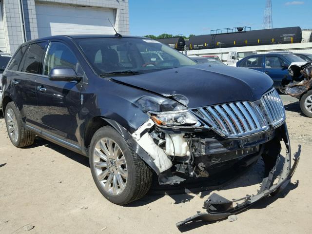 2LMDJ8JK7DBL25813 - 2013 LINCOLN MKX GRAY photo 1