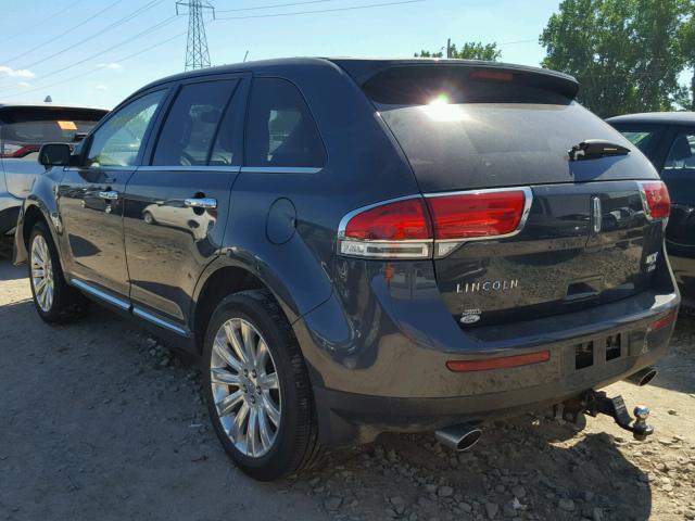 2LMDJ8JK7DBL25813 - 2013 LINCOLN MKX GRAY photo 3