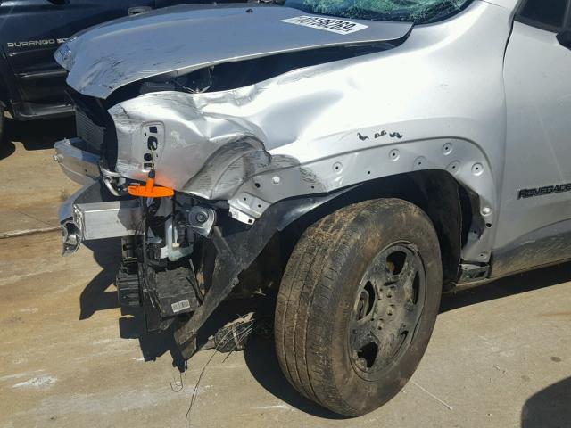 ZACCJBAB6JPH95234 - 2018 JEEP RENEGADE S ვერცხლისფერი ფოტო 9