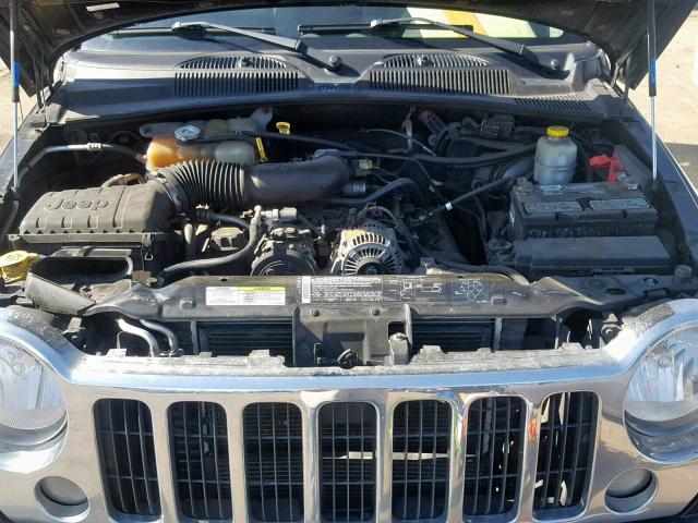 1J4GL58K85W723988 - 2005 JEEP LIBERTY LI BLACK photo 7