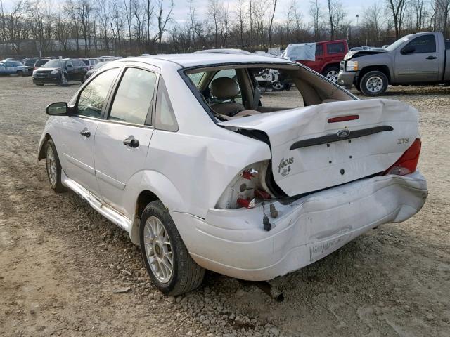 1FAFP38371W256873 - 2001 FORD FOCUS ZTS WHITE photo 3