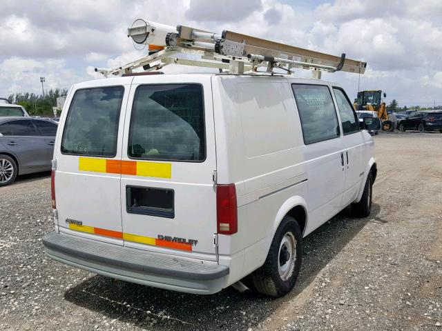 1GCDM19WXYB163371 - 2000 CHEVROLET ASTRO WHITE photo 4