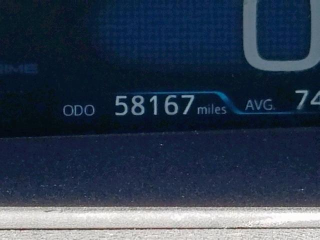 JTDKARFP7H3002613 - 2017 TOYOTA PRIUS PRIM 银色 照片 8