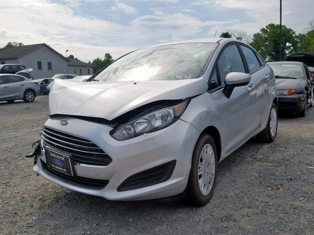 3FADP4AJ3KM131781 - 2019 FORD FIESTA S SILVER photo 2