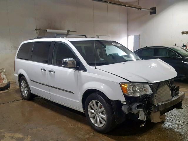 2C4RC1GG8GR200602 - 2016 CHRYSLER TOWN & COU WHITE photo 1