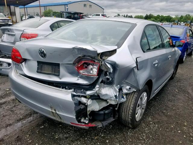 3VW2K7AJ2EM206988 - 2014 VOLKSWAGEN JETTA BASE SILVER photo 4