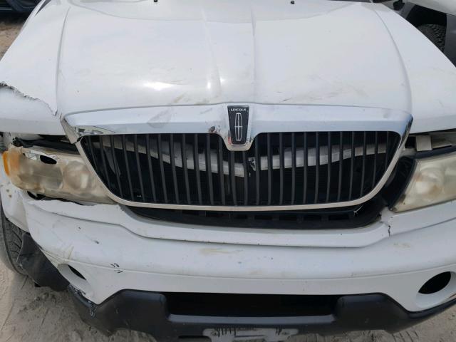 5LMEU27A41LJ02463 - 2001 LINCOLN NAVIGATOR 白色 照片 7