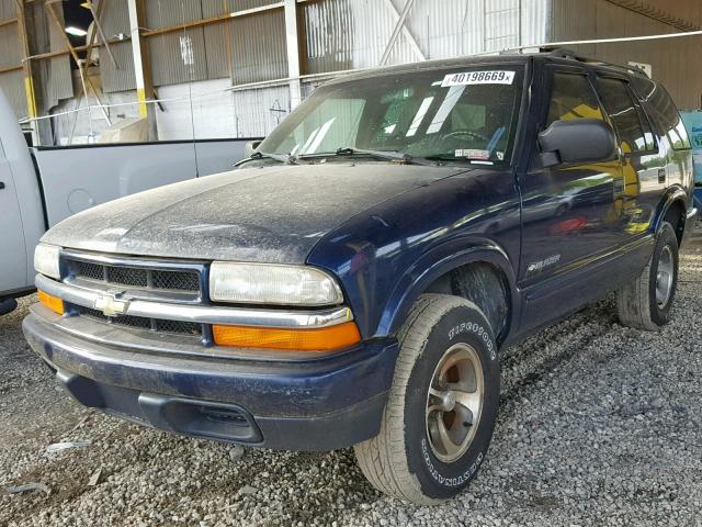 1GNCS13X53K101315 - 2003 CHEVROLET BLAZER BLUE photo 2