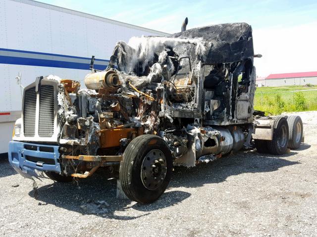 1XKAD48X37R190663 - 2007 KENWORTH CONSTRUCTI BURN photo 2