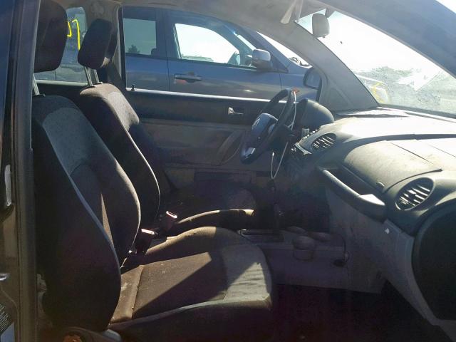 3VWCA21C3XM427658 - 1999 VOLKSWAGEN NEW BEETLE შავი ფოტო 5