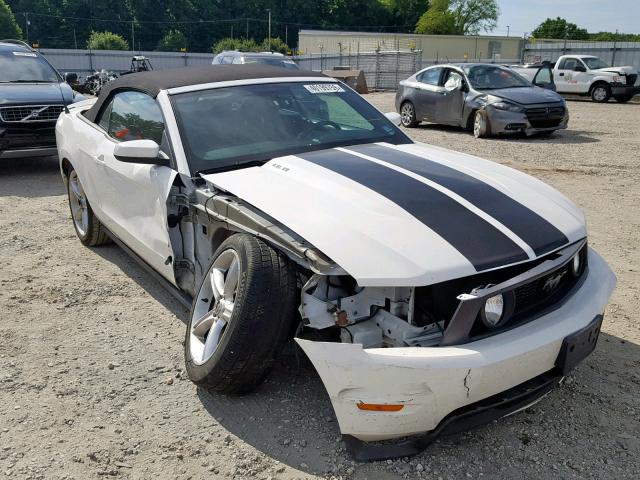 1ZVBP8FH0A5141605 - 2010 FORD MUSTANG GT WHITE photo 1