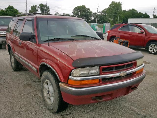 1GNDT13W1Y2393724 - 2000 CHEVROLET BLAZER MAROON photo 1