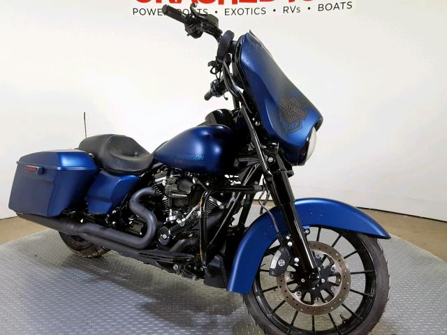 1HD1KYC18JB633531 - 2018 HARLEY-DAVIDSON FLHXS 115T BLUE photo 2