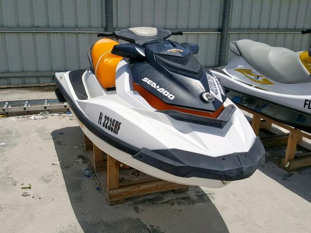 YDV40777E616 - 2016 SEA GTX TWO TONE photo 1