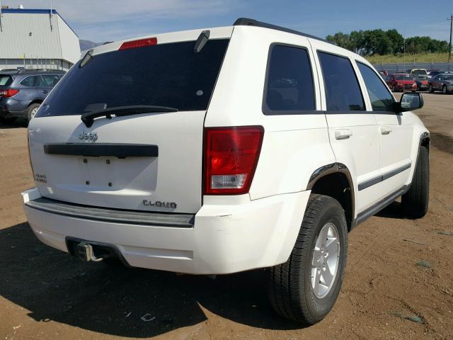 1J8GR48K77C602297 - 2007 JEEP GRAND CHER WHITE photo 4