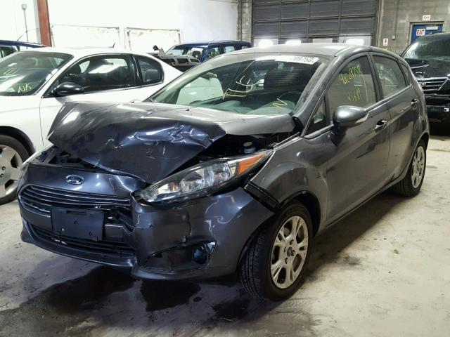 3FADP4EJ6FM138501 - 2015 FORD FIESTA SE GRAY photo 2